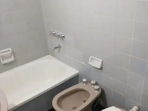 Departamento en Alquiler 50 años
