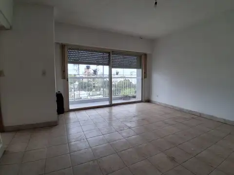 Departamento en Alquiler en Villa Saenz Peña, $ 950.000