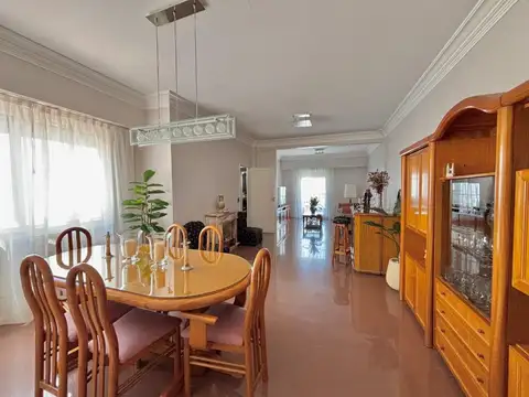 PISO 4 AMBIENTES CON BALCON ALMAGRO