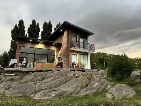 VENTA DE ESPECTACULAR CASA EN VALLE DE PANCANTA