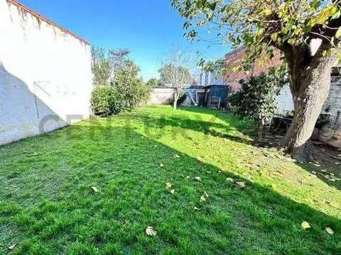 Tres Arroyos 2000, Piso 0