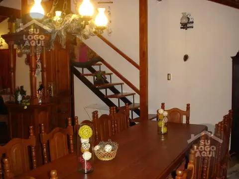 Casa 6 ambientes con 3 baños