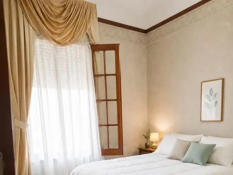 Venta de PH de 4 ambientes con balcón  en Cabballito.