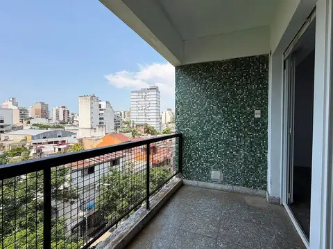 VENTA DEPARTAMENTO 4 AMBIENTES FLORES