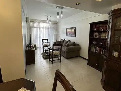 CASTELLI 500, Piso 4