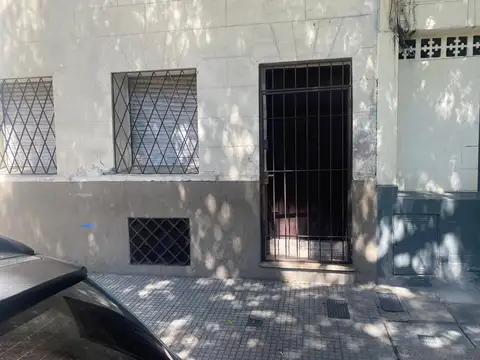 Depto Tipo Casa en Venta de 5 ambientes