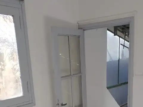 Depto Tipo Casa en Venta al Este