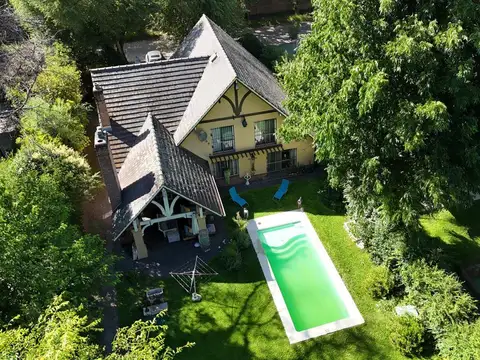 Distinguida Casa Estilo Inglés en el Bo. Abierto Los Naranjos - Maschwitz - Escobar