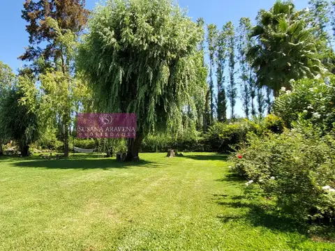 Casa 6 ambientes con 4 baños