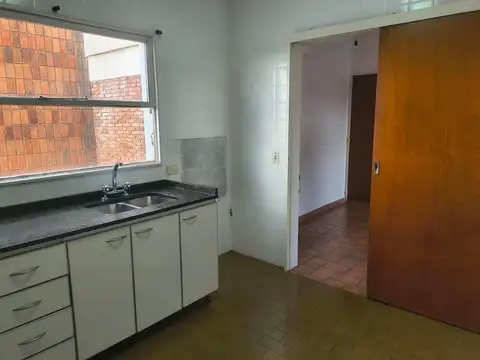Alquiler departamento 3 ambientes con balcon en Wilde