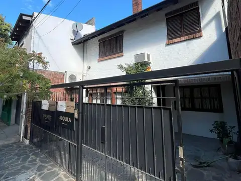 Casa en Venta con 1 cochera