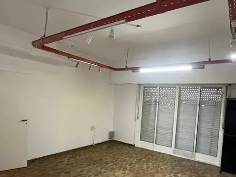 Depto Tipo Casa en Alquiler de 3 ambientes