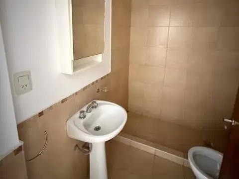 ALQUILO DUPLEX 3 DORM. EN  B° NUEVO URCA