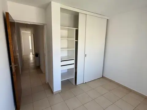 Casa en Alquiler de 3 dormitorios