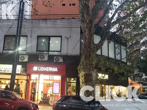 Oficina 6 ambientes con 2 baños
