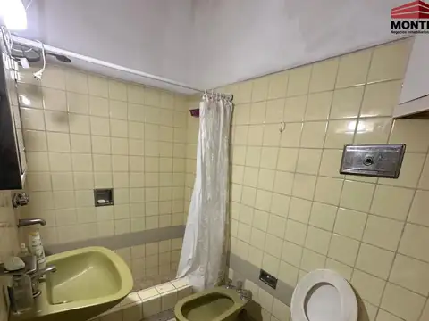 CASA EN VENTA - Calle Rocamora