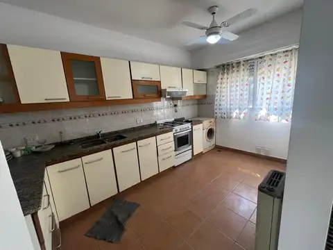 Depto Tipo Casa en Venta de 2 ambientes