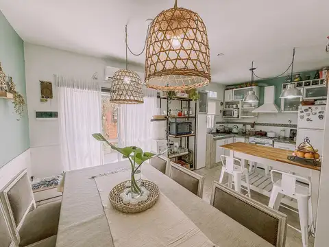Depto Tipo Casa en Venta de 4 ambientes