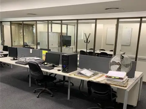 Oficina en Alquiler en Retiro, USD 2.700