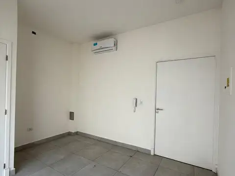Patricios esquina Constitucion 100