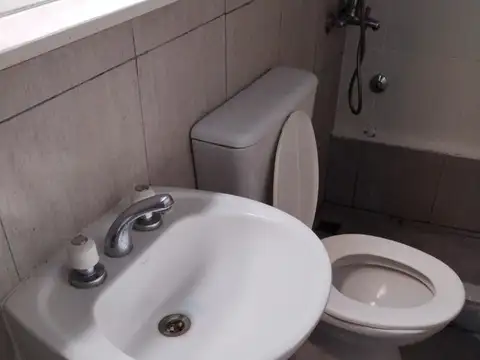 Francia 1383 , Piso 1