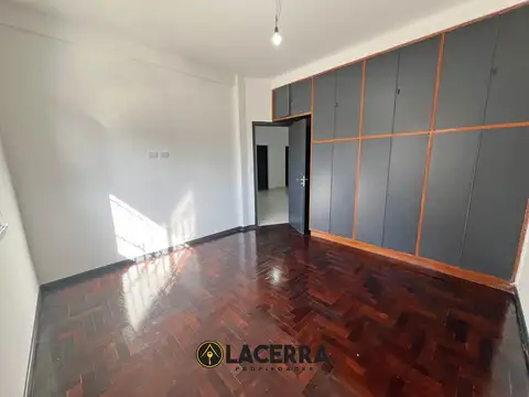 Depto Tipo Casa en Venta en Chilavert, USD 120.000