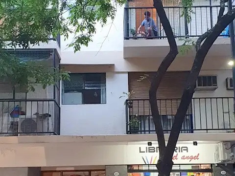 F Doblas 400, Piso 4