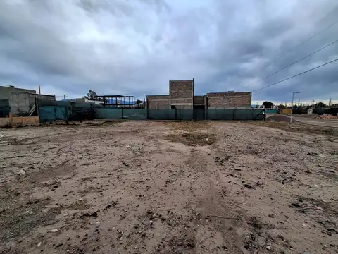 EXCELENTE LOTE CENTRAL DE 300M2 B° PRIVADO LA HERRADURA, CALLE VIDELA ARANDA, CRUZ DE PIEDRA, MAIPU.