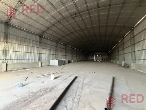 Alquila Galpon 1000 m2 en Neuquen capital