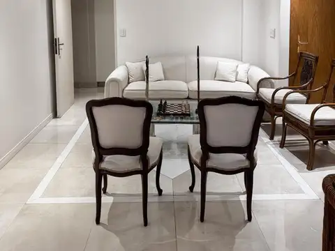 EXCLUSIVO PISO EN PALERMO, COMPLETAMENTE REFACCIONADO