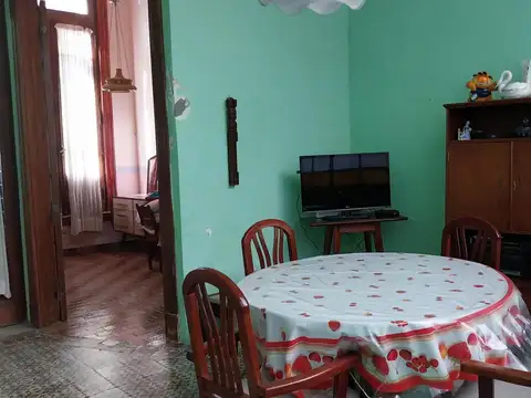 Depto Tipo Casa 4 ambientes con 1 baño