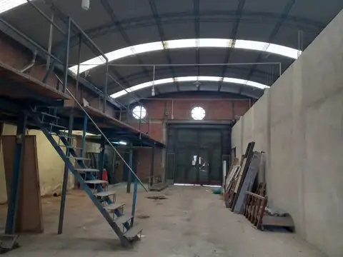 Av. Pres. Arturo U. Illia 5000