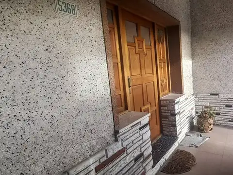 Depto Tipo Casa en Venta 56 años