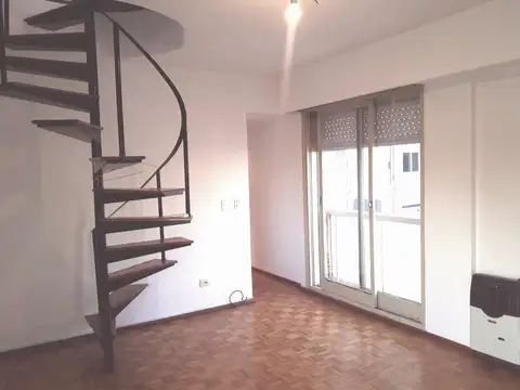 60 m2  Duplex Apto Profesional  Excelente Ubicación  Contrafrente