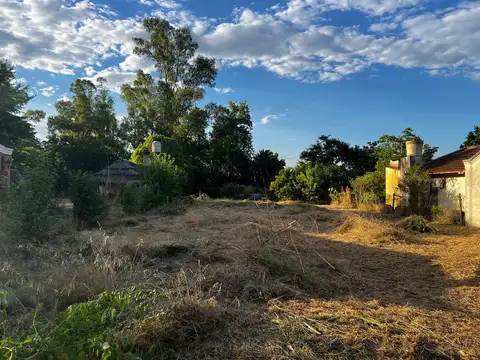 OPORTUNIDAD   Vendo terreno en PILAR a metros de ruta 8