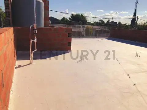 pellegrini 100, Piso 0