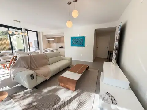 Departamento 4 ambientes con 2 baños