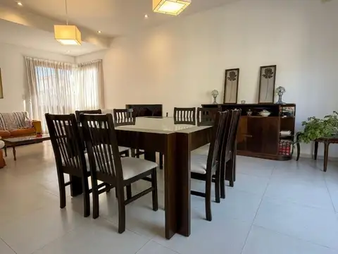 Casa en Alquiler en Luján de Cuyo, USD 2.400