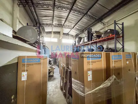 Galpon en Venta 55  mts Fondo