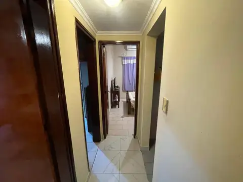 CASA EN VENTA - BARRIO CENTENARIO