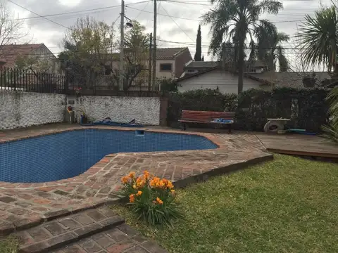Jorge Newbery 700