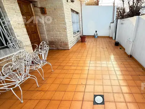 CASA | 3 AMBIENTES CON COCHERA PATIO Y TERRAZA | JOSE LEON SUAREZ