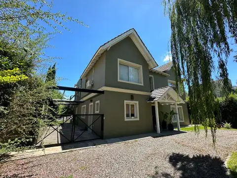 Casa en Venta de 4 dormitorios
