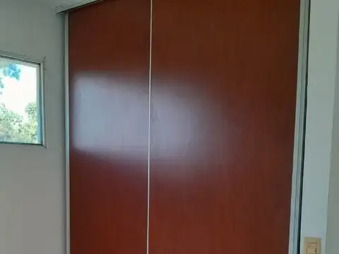 HERMOSO 2 AMBIENTES EN BARRIO EL TREBOL! A PASOS DE RUTA 205