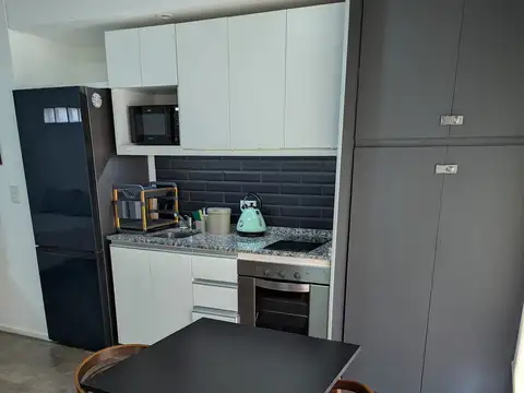 Francisco Acuña De Figueroa 900, Piso 4