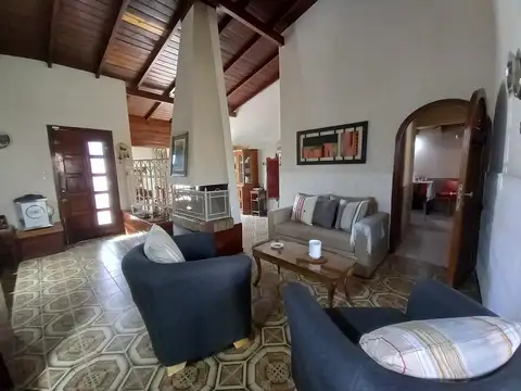 Casa  en Venta en Villa La Florida, Quilmes, G.B.A. Zona Sur