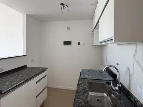 Avenida Entre Ríos 2100, Piso 8