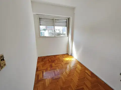 Superi 2300, Piso 5