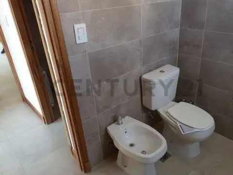 Departamento 3 ambientes con 2 baños
