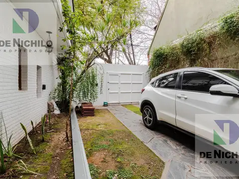 Casa en Venta con 1 cochera